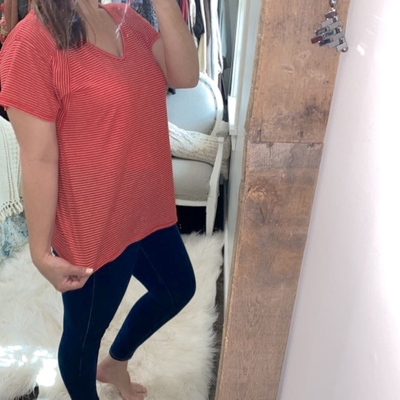 Umgee red striped top cotton blend size small - Picture 4 of 6
